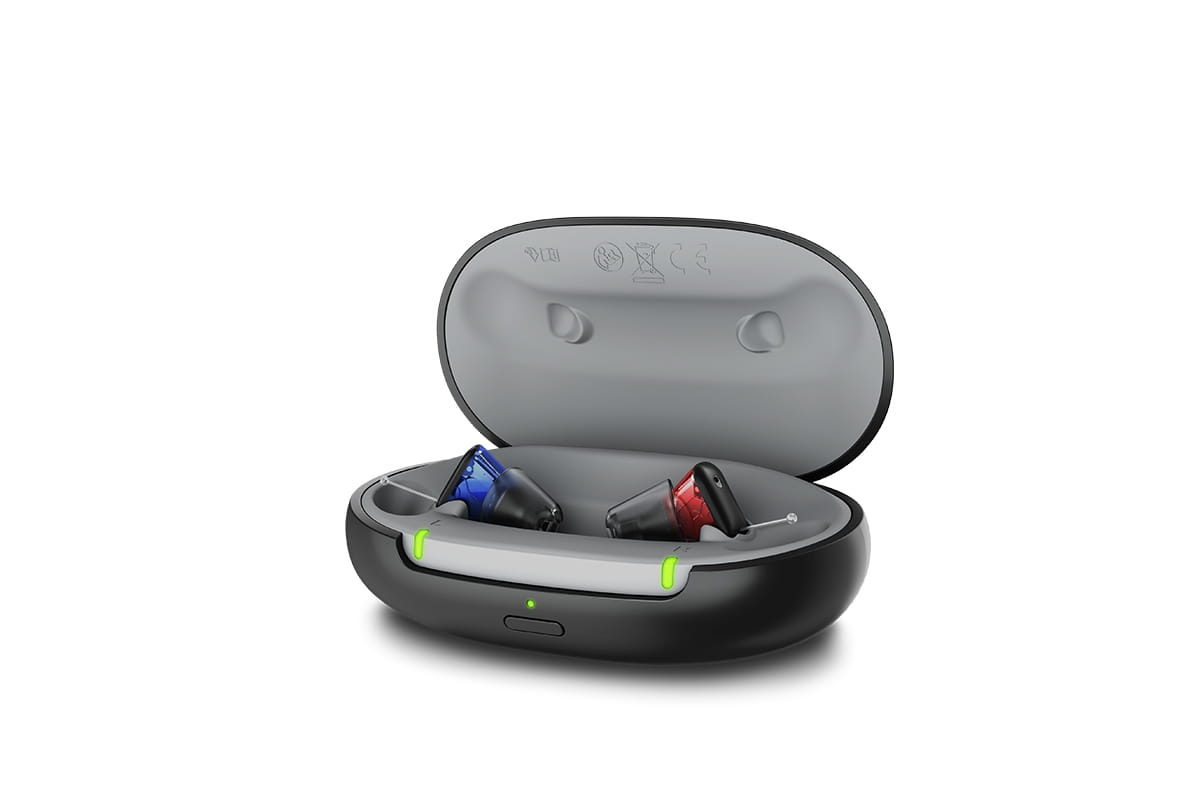 if cic travel charger with hearing aids